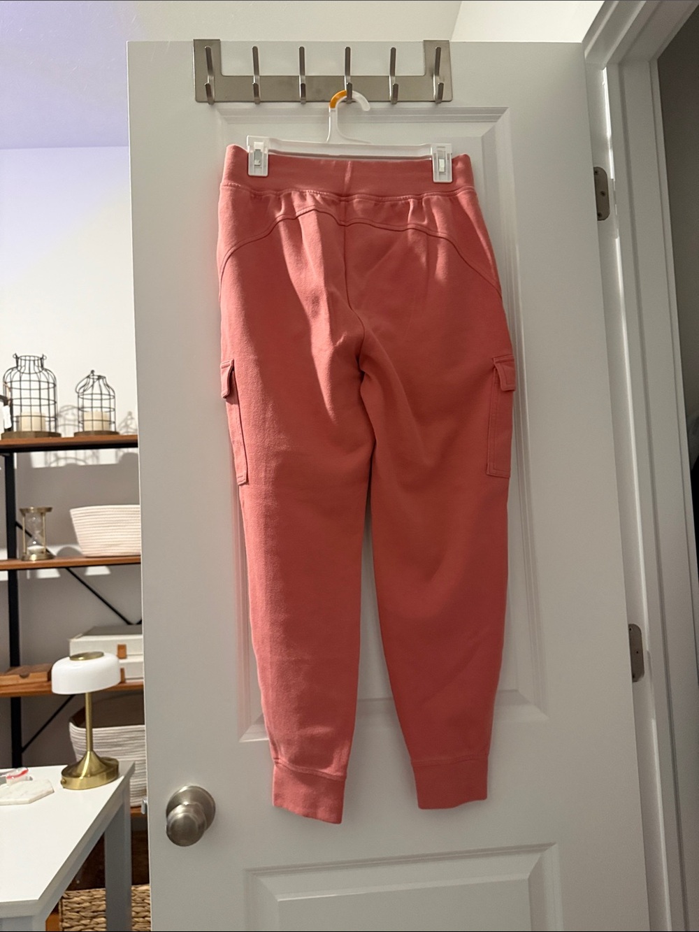 Old Navy Active Joggers in Dusty Rose Pink - Picture 3 of 3